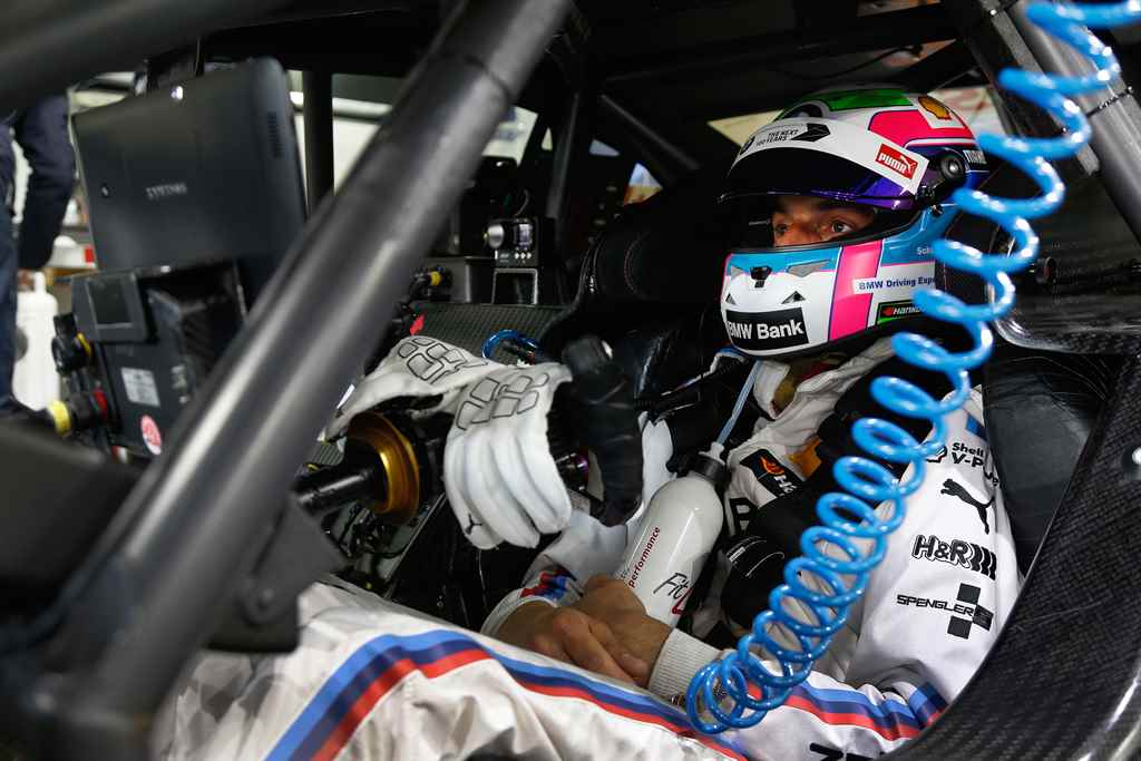 bmw-dtm-bruno-spengler-autoaddikt