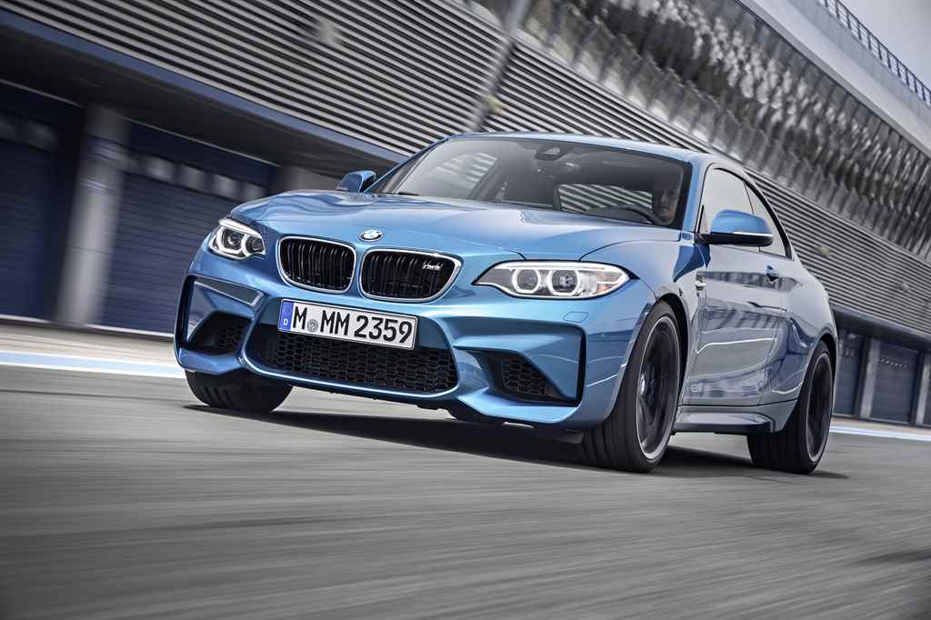 bmw-m2-coupe-autoaddikt