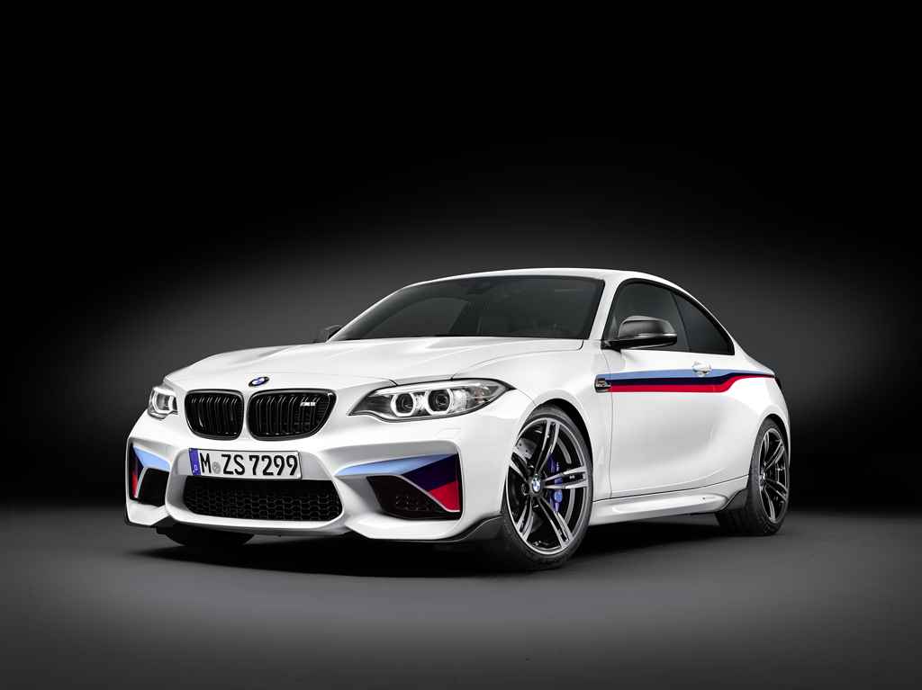 bmw-m2-coupe-m-alkatreszek-autoaddikt