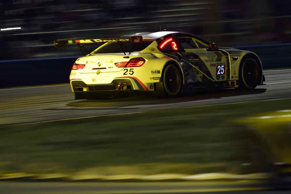 bmw-m6-gtlm-daytona-autoaddikt-2016