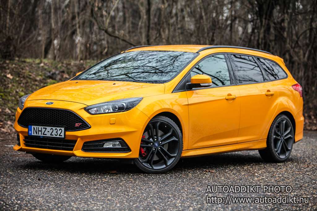 ford-focus-st-2-0-tdci-kombi-teszt-autoaddikt-001