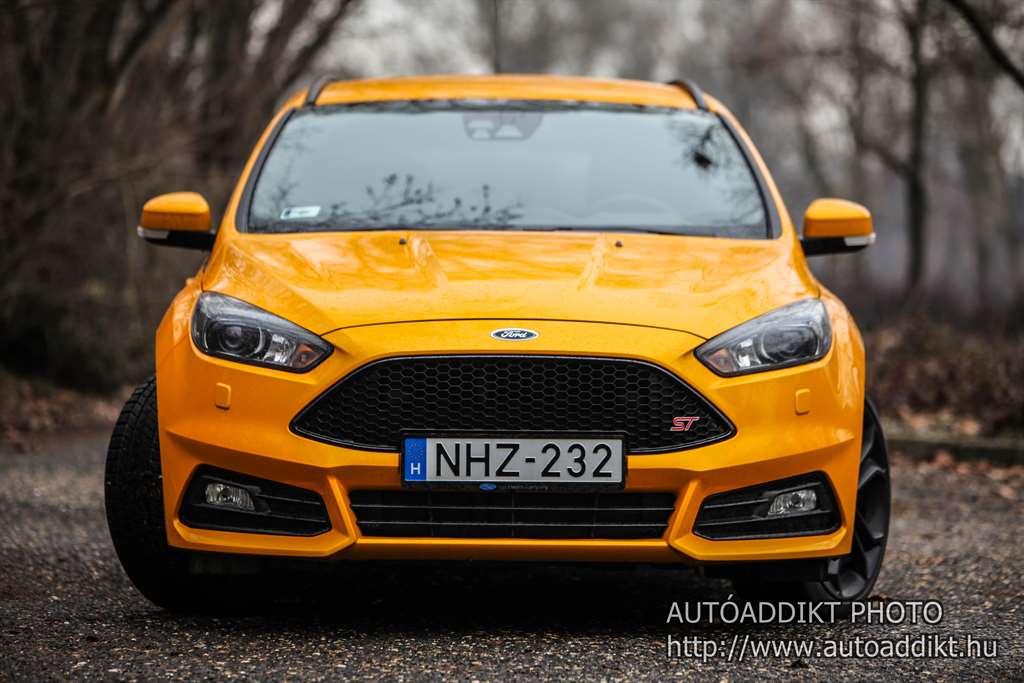 ford-focus-st-2-0-tdci-kombi-teszt-autoaddikt-002