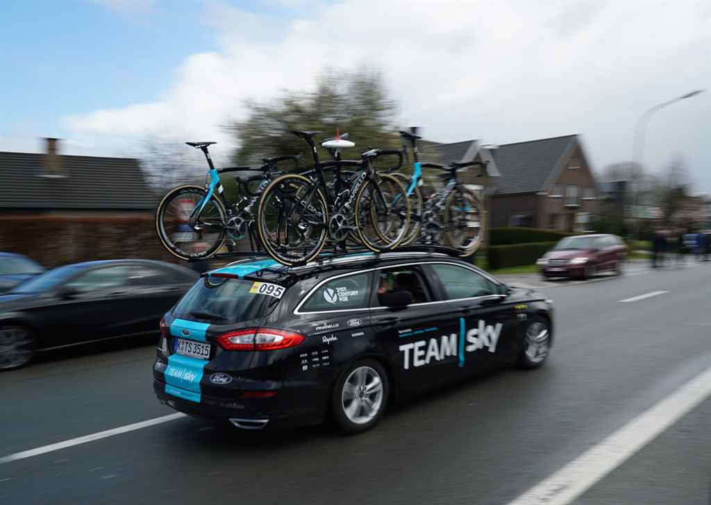 ford-mondeo-team-sky-2016-autoaddikt