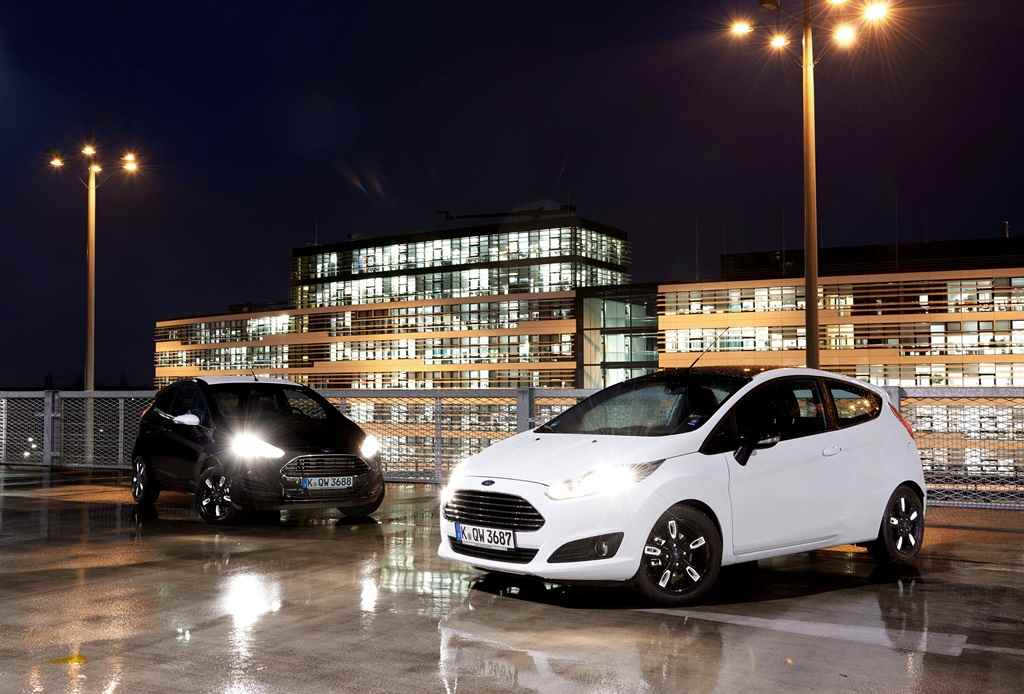 ford_fiesta_black_and_white_edition