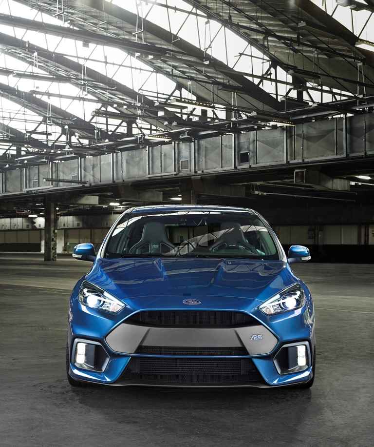 ford_focus_rs_2015_003