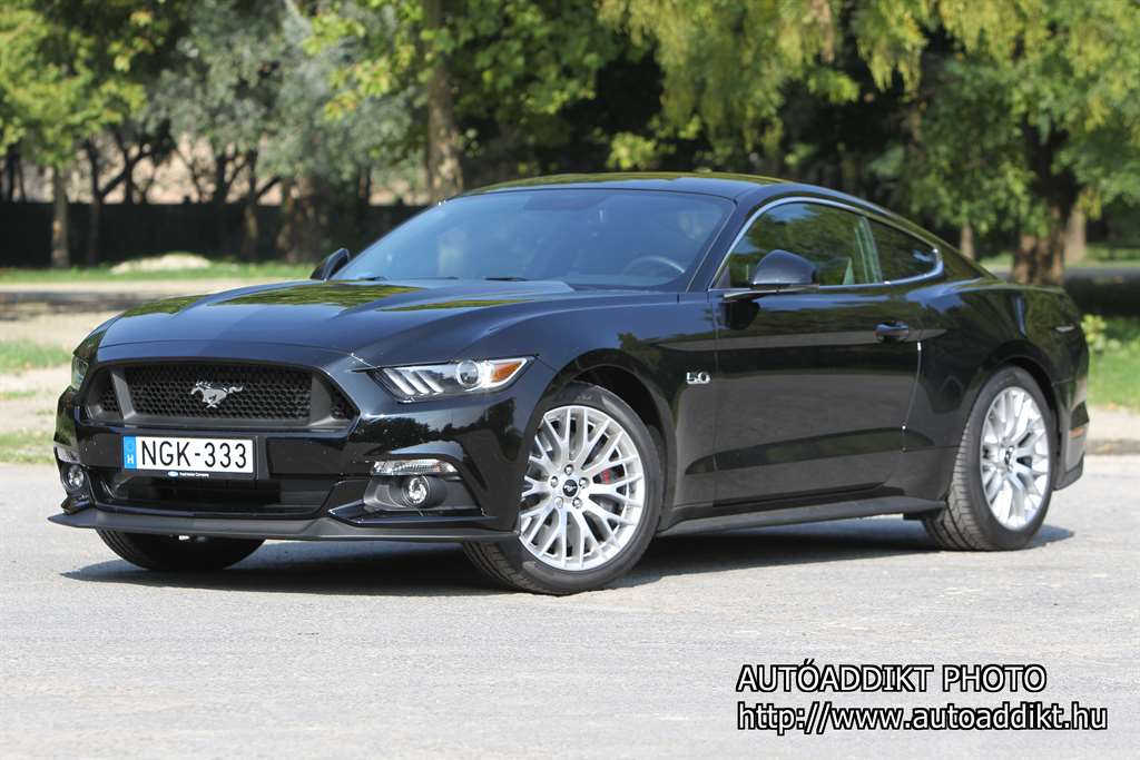 ford_mustang_gt_5_0_fastback_teszt_autoaddikt_001