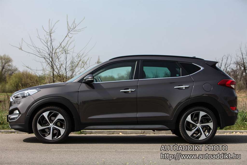 hyundai-tucson-2-0-crdi-teszt-autoaddikt-002