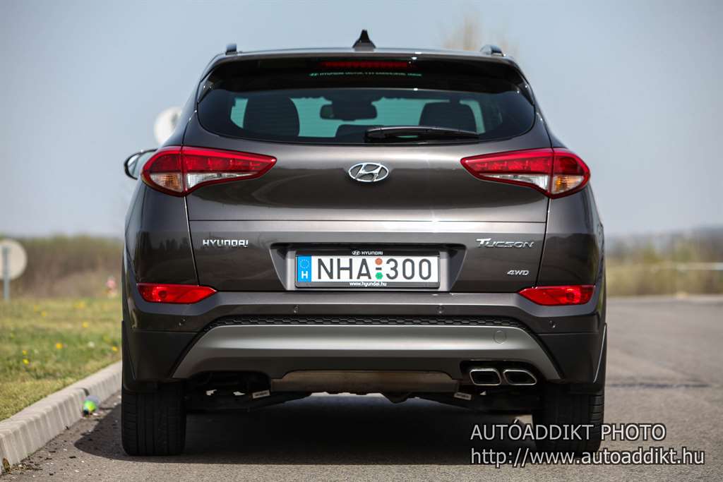 hyundai-tucson-2-0-crdi-teszt-autoaddikt-003