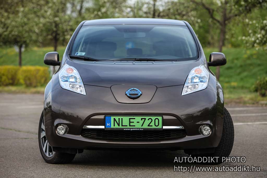 nissan-leaf-30-kwh-teszt-autoaddikt-003