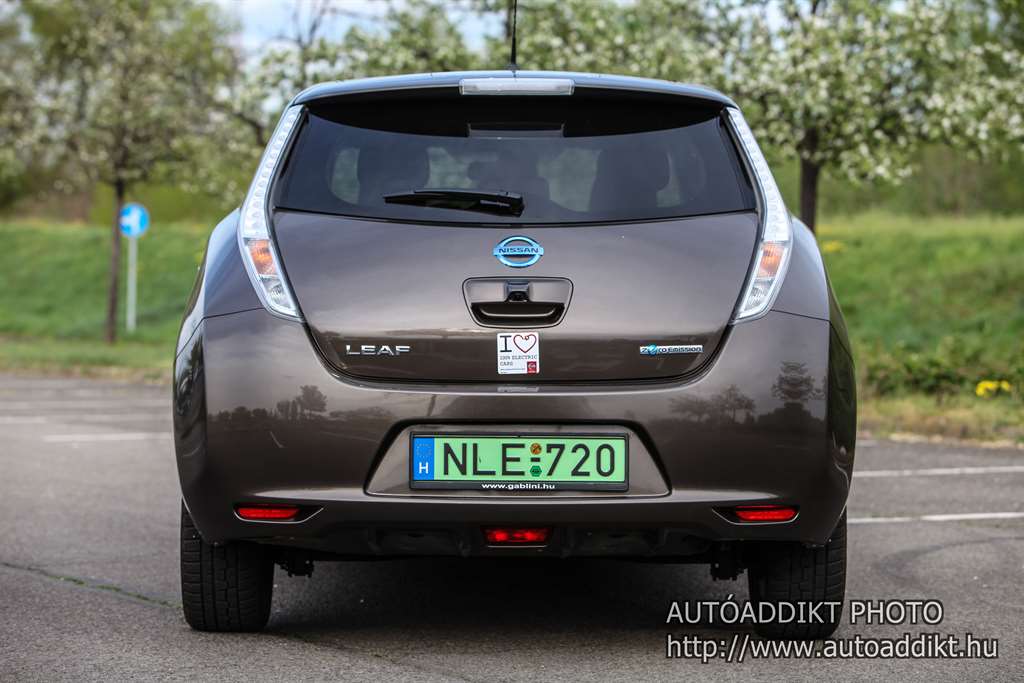 nissan-leaf-30-kwh-teszt-autoaddikt-005