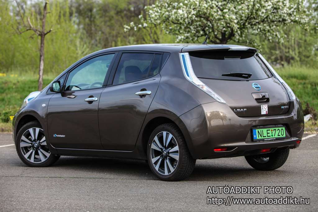 nissan-leaf-30-kwh-teszt-autoaddikt-007