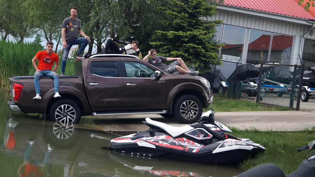 nissan-navara-jet-power-hungary-autoaddikt