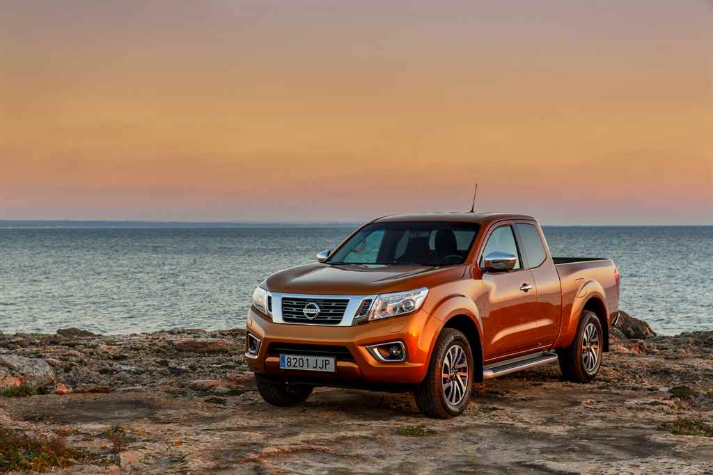 nissan-np300-navara-arlista-autoaddikt