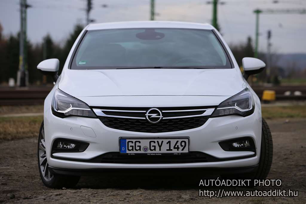 opel-astra-k-magyarorszag-menetproba-autoaddikt-003