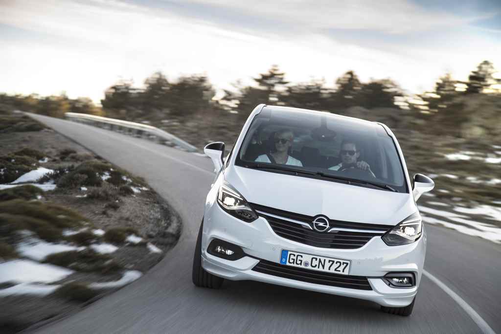 opel-zafira-2016-autoaddikt-2