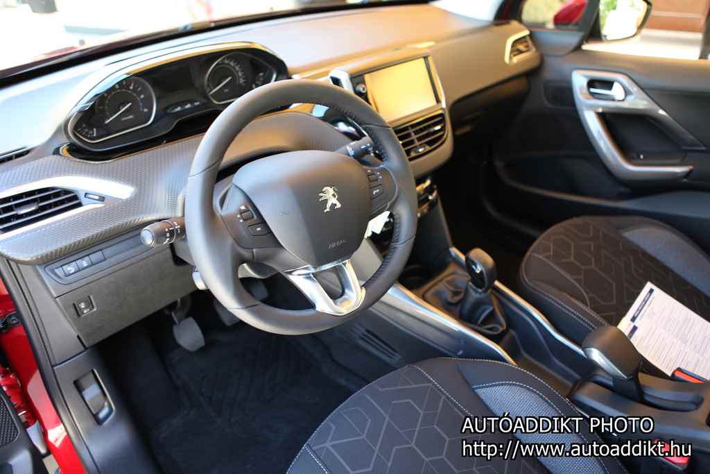 peugeot-2008-magyar-menetproba-autoaddikt-4