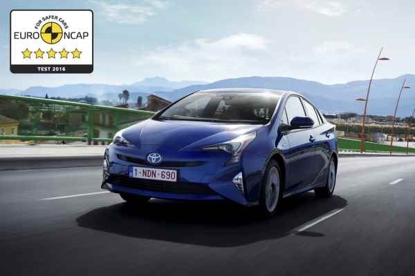 toyota-prius-2016-euro-ncap-autoaddikt