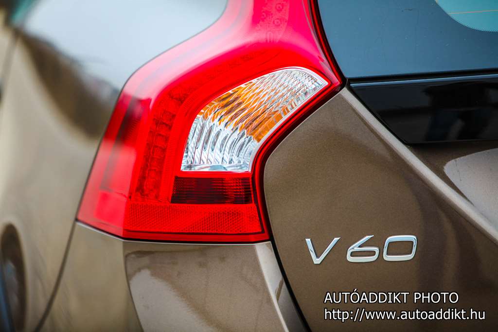 volvo-v60-cross-country-d4-awd-teszt-autoaddikt-011