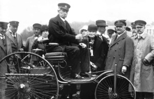 130 éve, 1886-ban született meg az első automobil
