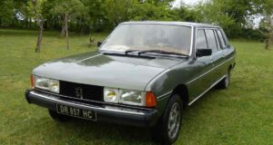 Madonna is utazott benne, most új gazdára talált a világ egyik legritkább Peugeot 604 Heuliez limuzinja
