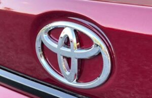 2024 első félévének végén magabiztosan a magyar piac élén a Toyota