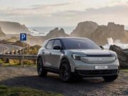 Erősebb, okosabb, takarékosabb: megérkezett a frissített Ford Explorer