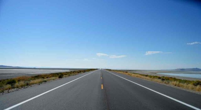 Magyar kaszinó élmények a hosszú autóutak digitális világában