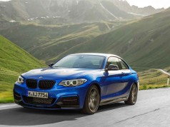 Négyszeres elismerést zsebelt be a BMW a német sport auto magazin olvasóitól