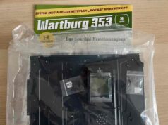 DeAgostini Wartburg 353 1:8 építés – 30. lapszám: padlólemez beépítés