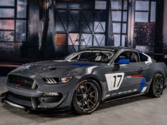 Versenykész Ford Mustang GT4 versenyautó mutatkozott be a 2016-os SEMA Show keretein belül