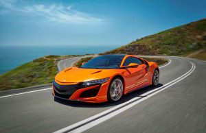 Vonzó tulajdonságokkal érkezik az új hibdirdhajtású Honda NSX
