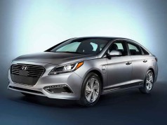 Hyundai Sonata PHEV: hálózatról tölthető hibrid