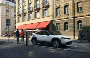 Tokio Motor Show 2019: íme, a Mazda MX-30, a márka első sorozatgyártású elektromos autója