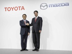 Együttműködés a Mazda és a Toyota között