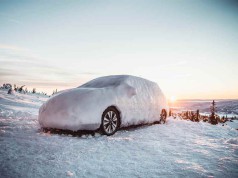 Akár 250 kilométer megtételére is alkalmas az új 30 kWh-s Nissan LEAF