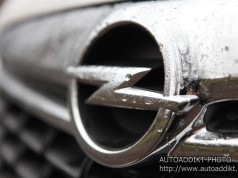 Továbbra is első helyen az Opel személyautó eladások terén