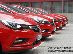 Komfort- és asszisztencia rendszerek a 2016-os Opel Astra K-ban