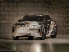 A Range Rover történelmet ír: érkezik az első elektromos modell, amely nem SUV lesz