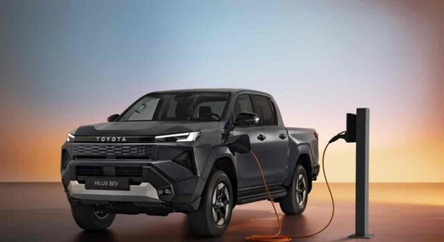 Bemutatkozott a Toyota Hilux vadonatúj, kilencedik generációja