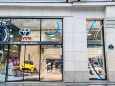 Toyota tanulmányautók Párizsban