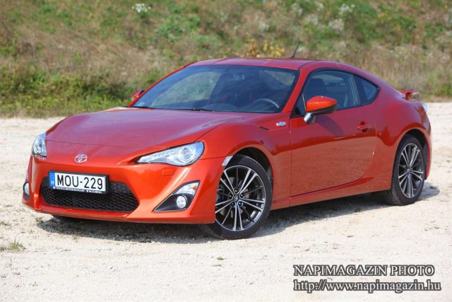 [Imagen: toyota_gt86_teszt_001_autoaddikt-640x427.jpg]