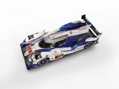 Toyota TS040 Hybrid: új korszak kezdődik