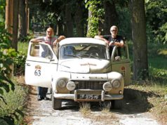 Pekingből Párizsba egy veterán Volvo PV544 fedélzetén